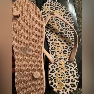 BNIB Sam Edelman Skye Brown Flip Flops 7.5